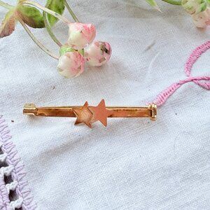 Vintage Gold Tone Star Bar Brooch